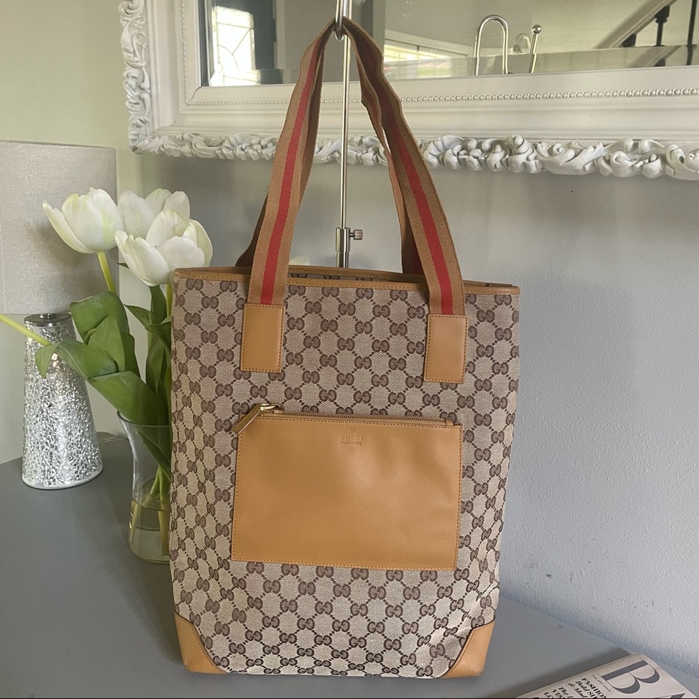 Gucci GG Supreme Monogram Vertical Shoppers Tote